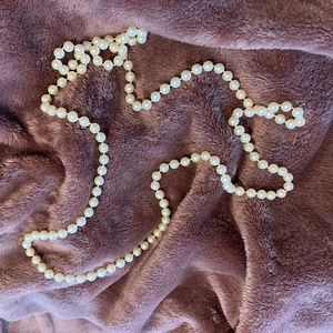 White Imitation Pearl Necklace